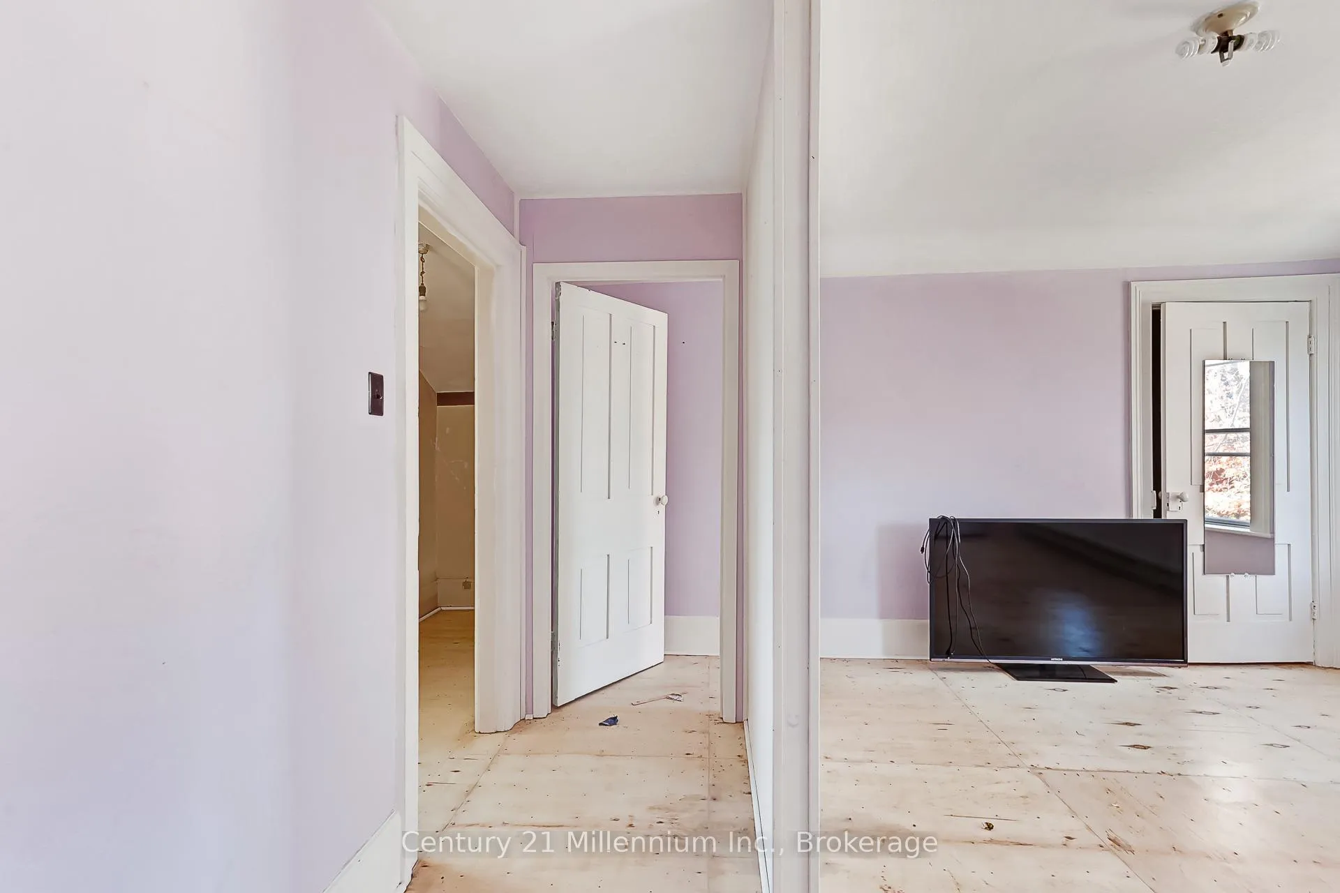 Photo 40 of 332 Ste Marie Street, Collingwood — HOMEH