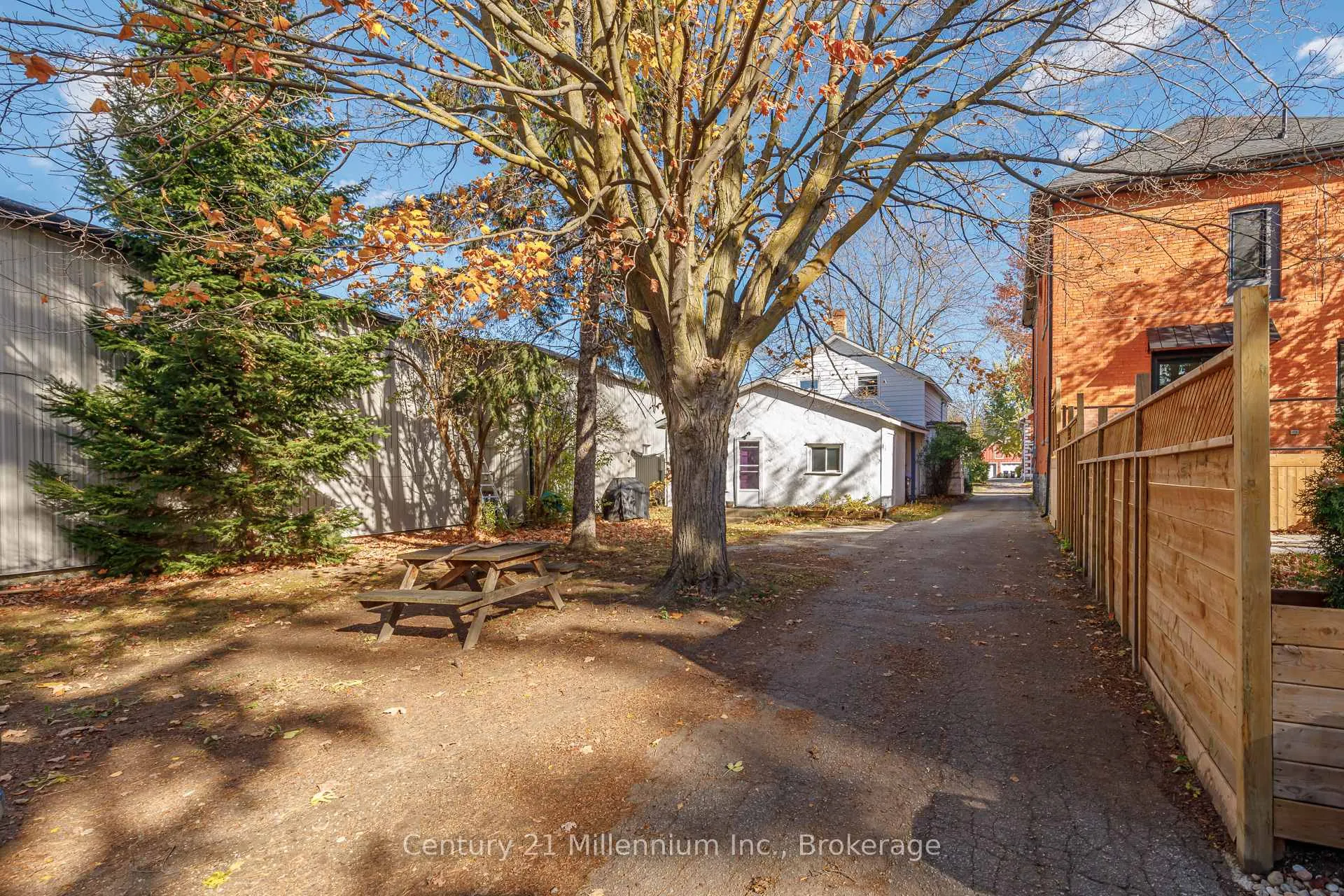 Photo 46 of 332 Ste Marie Street, Collingwood — HOMEH