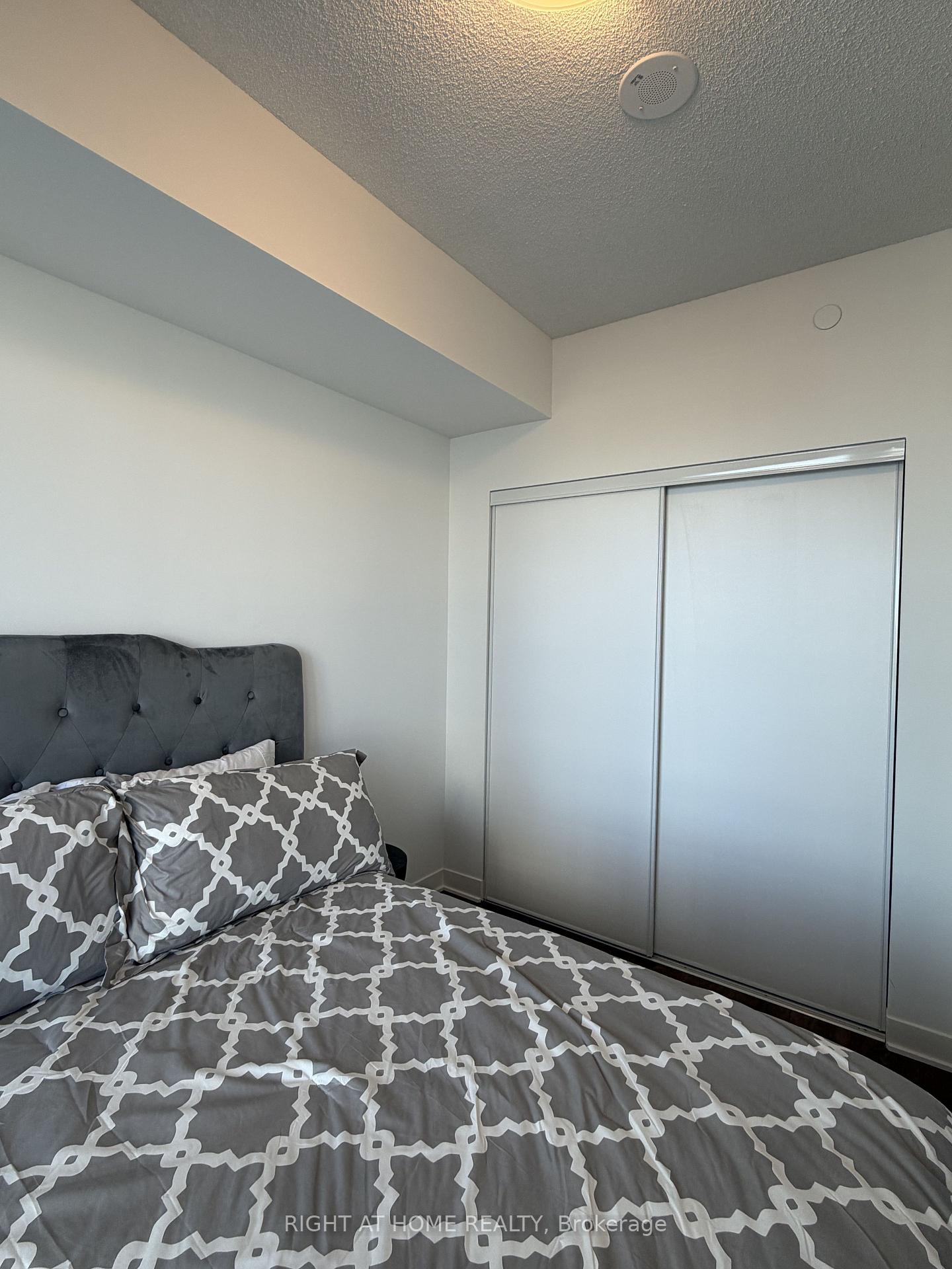 Photo 21 of Unit 1113, 260 Malta Avenue, Brampton, Fletcher's Creek South — HOMEH