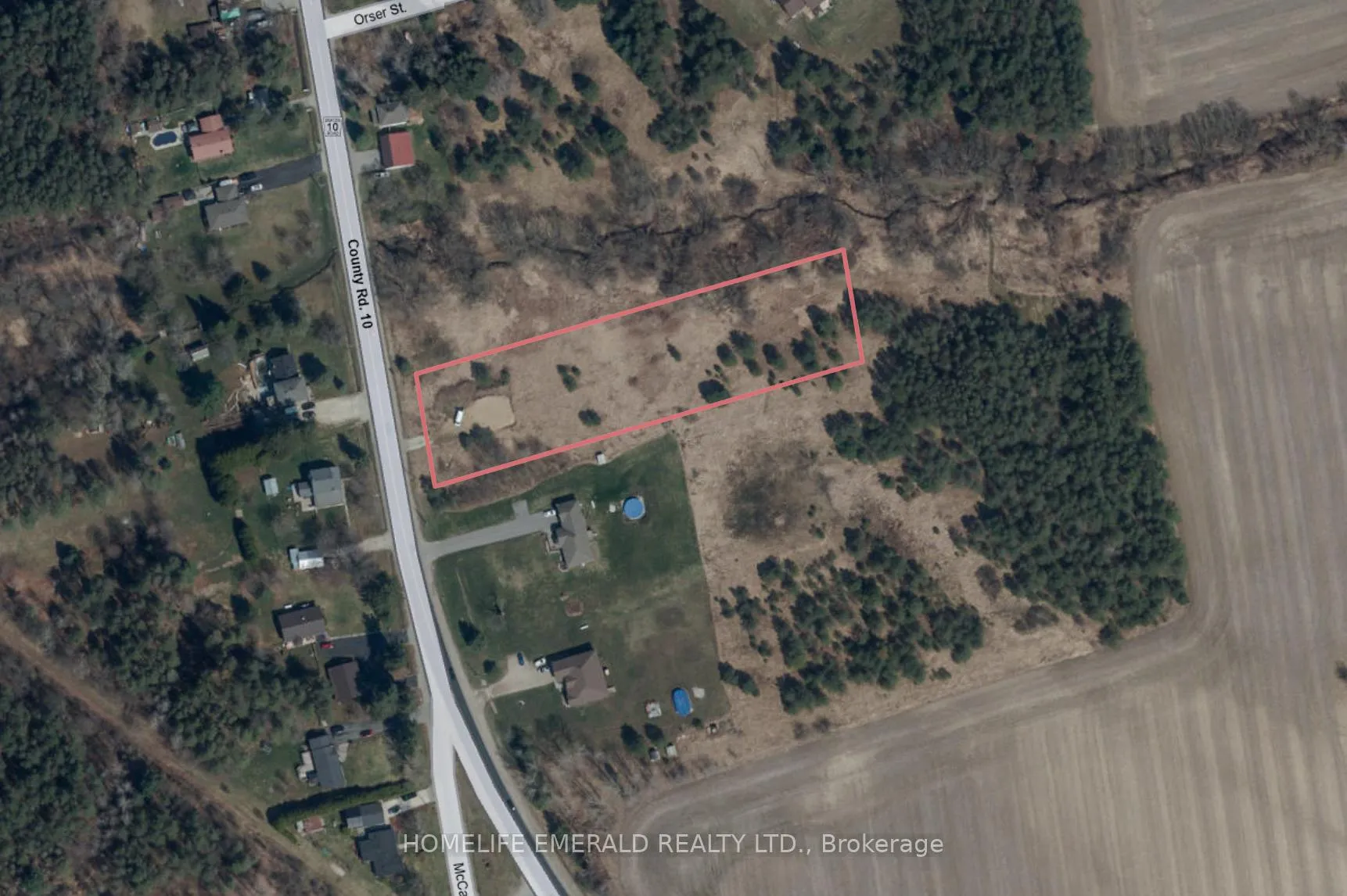 Photo 4 of 9829 10 County Road, Clearview, Brentwood — HOMEH