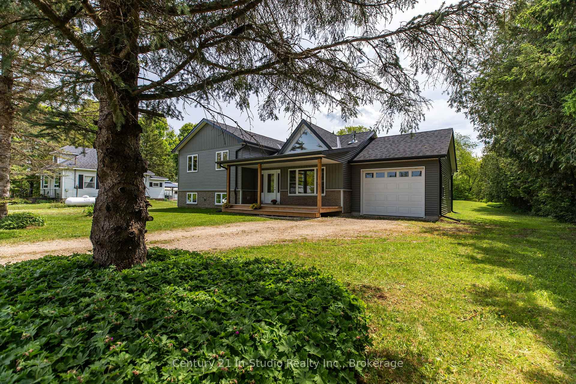 Photo 1 of 680218 Sideroad 30, Chatsworth — HOMEH