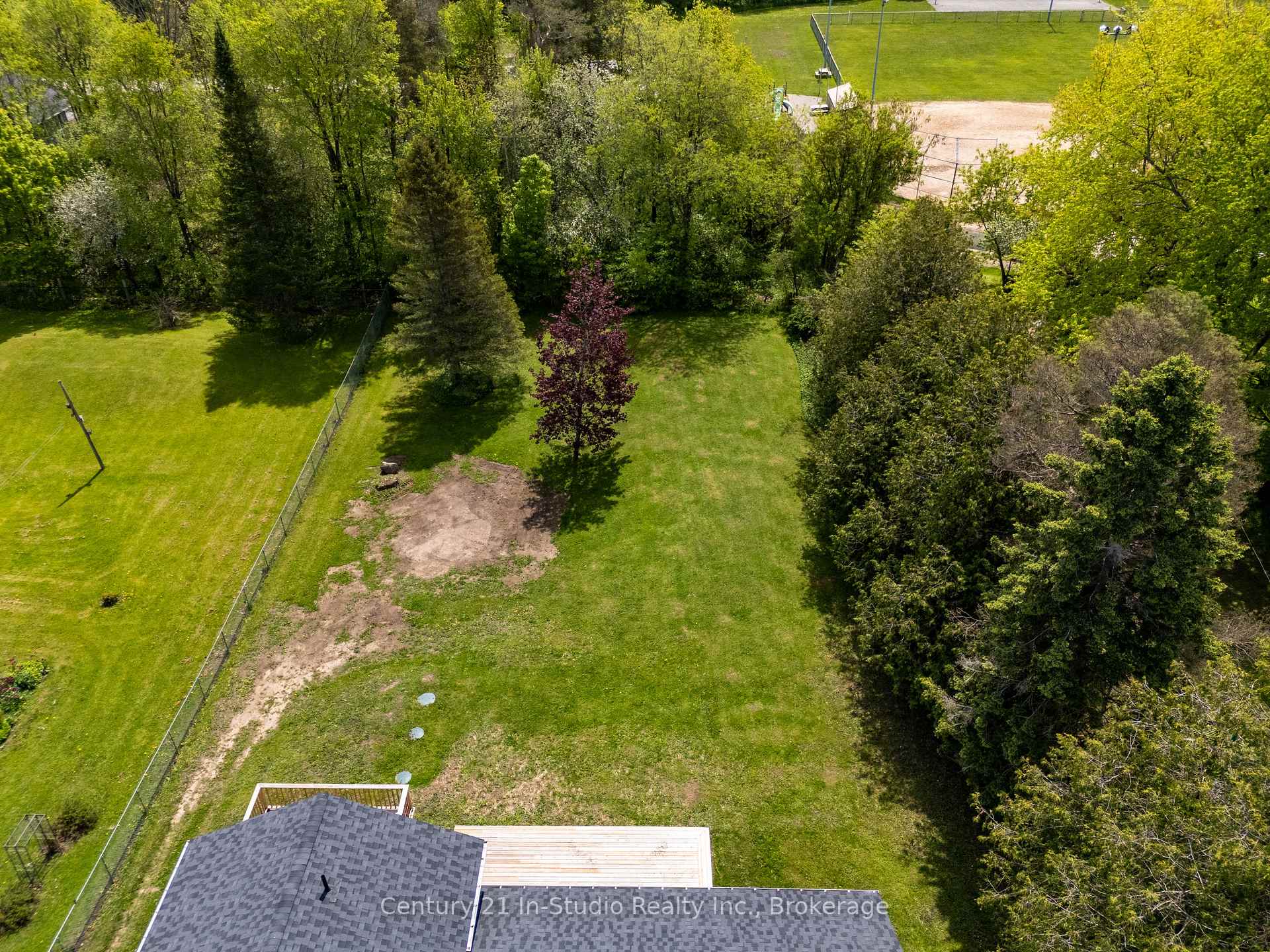 Photo 14 of 680218 Sideroad 30, Chatsworth — HOMEH