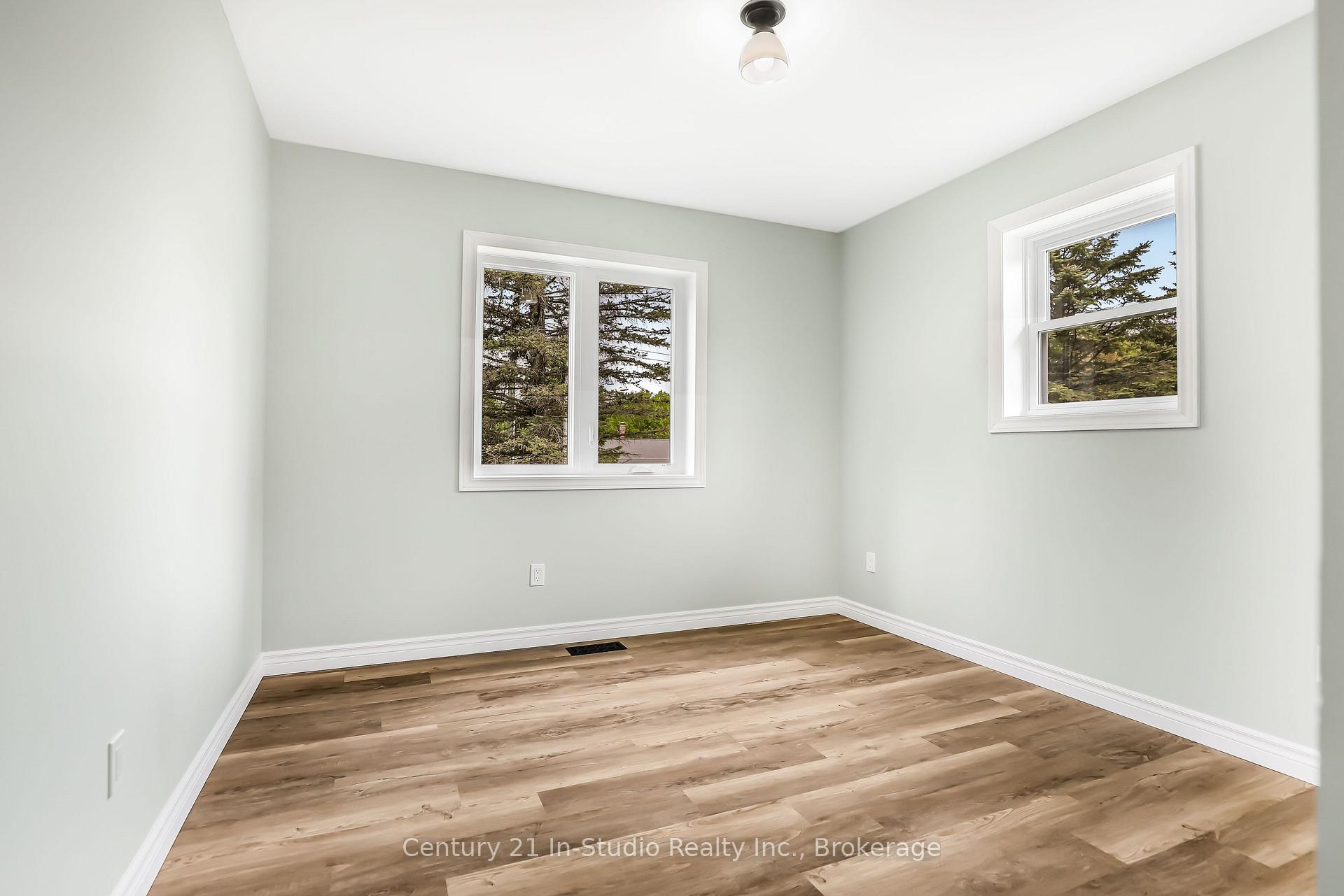 Photo 30 of 680218 Sideroad 30, Chatsworth — HOMEH