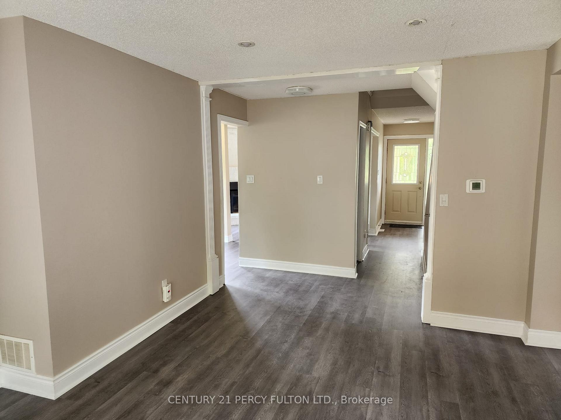 Photo 6 of 38 Gilmour Drive, Ajax, Central — HOMEH