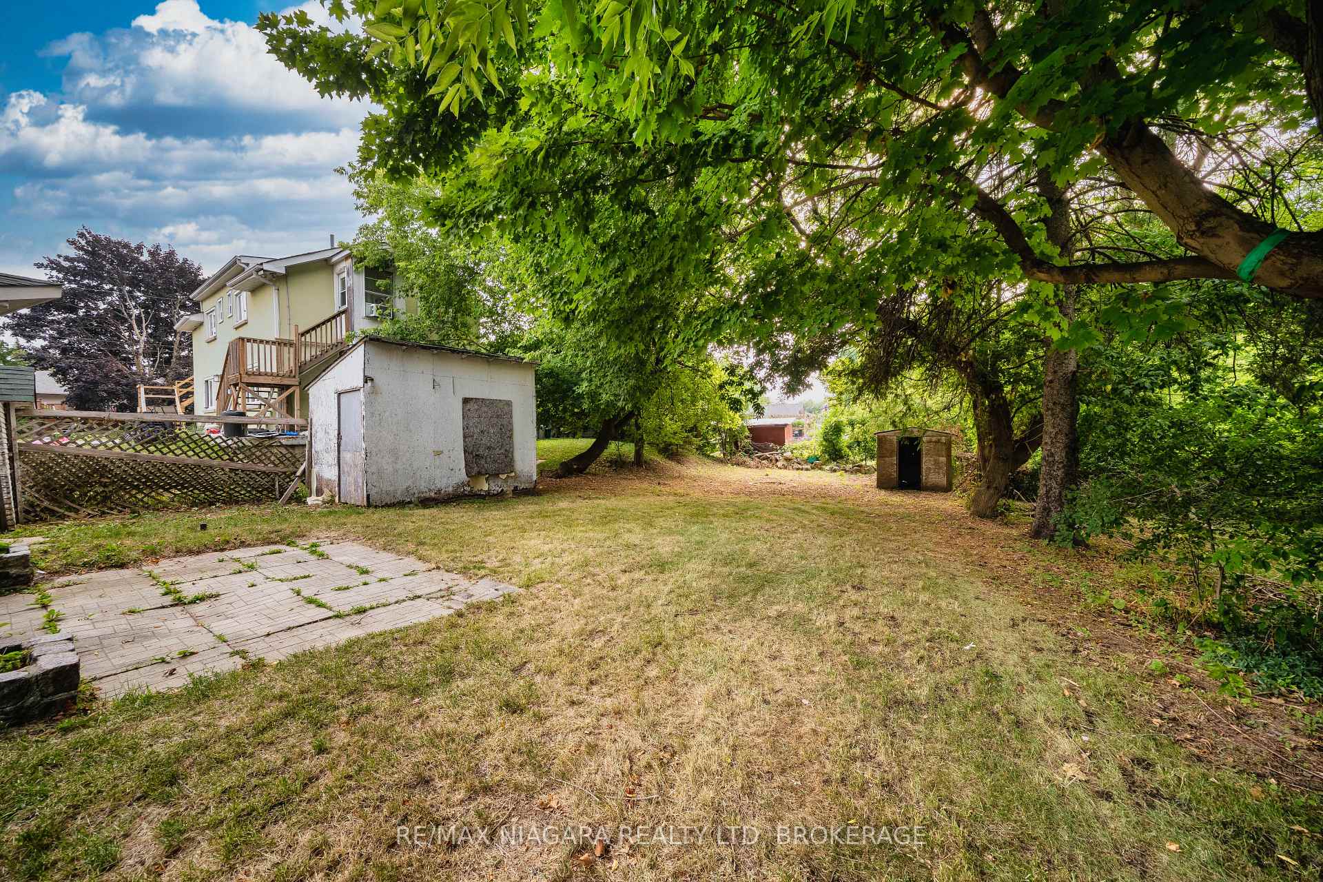 Photo 34 of 402 The Queensway South, Georgina, Keswick South — HOMEH