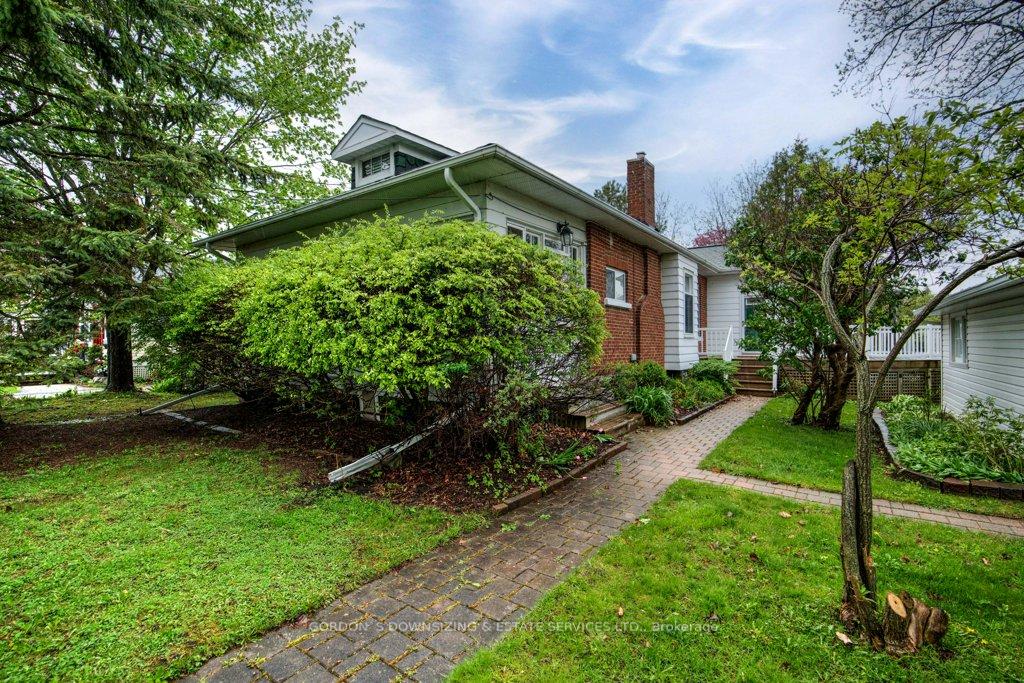 Photo 2 of 138 Simcoe Street, Brock, Beaverton — HOMEH
