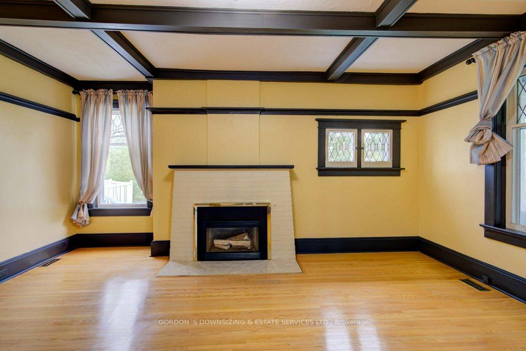 Photo 6 of 138 Simcoe Street, Brock, Beaverton — HOMEH