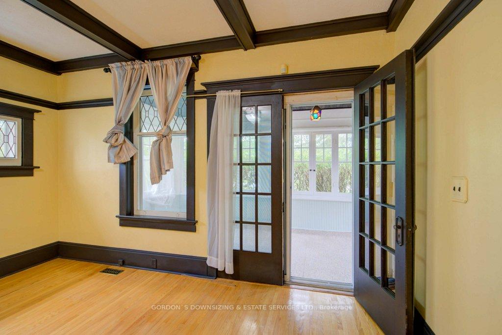 Photo 7 of 138 Simcoe Street, Brock, Beaverton — HOMEH