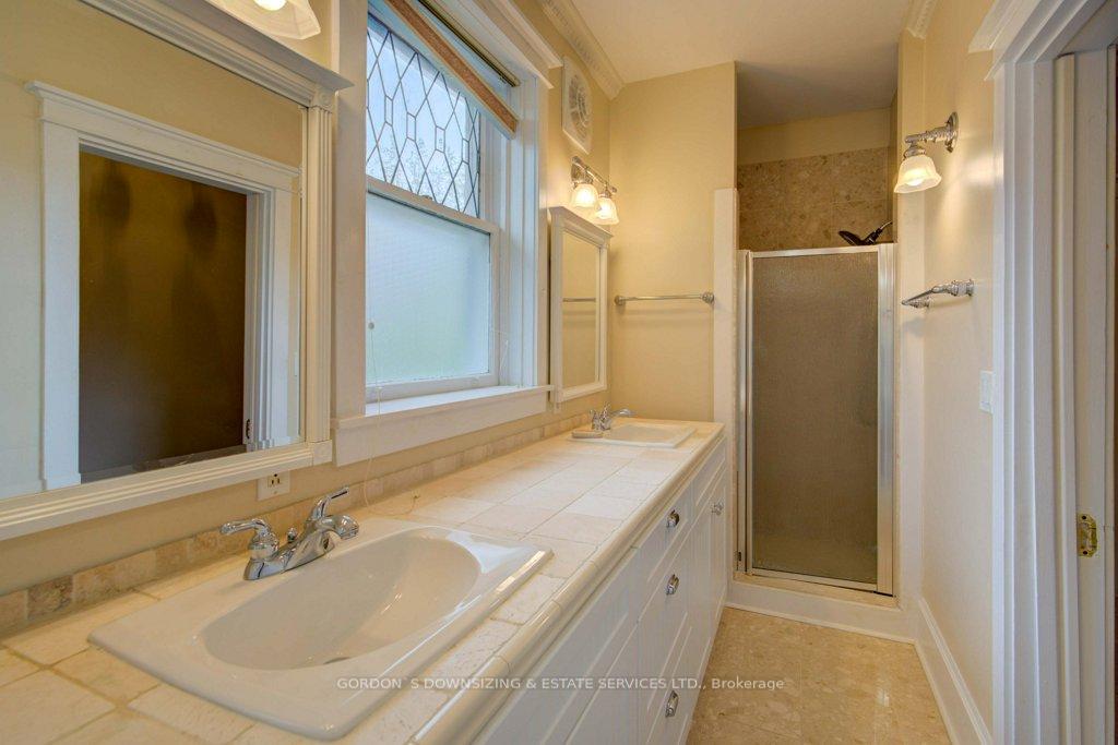 Photo 22 of 138 Simcoe Street, Brock, Beaverton — HOMEH