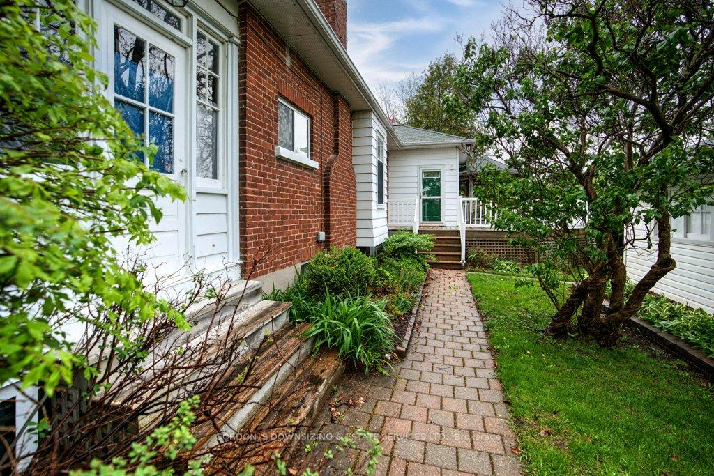 Photo 32 of 138 Simcoe Street, Brock, Beaverton — HOMEH