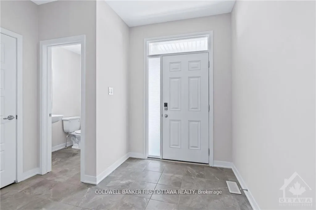 Photo 3 of 1007 Curraglass Walk, Ottawa, Stittsville (North) — HOMEH