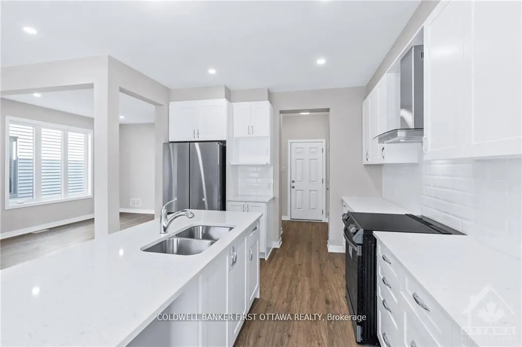 Photo 11 of 1007 Curraglass Walk, Ottawa, Stittsville (North) — HOMEH
