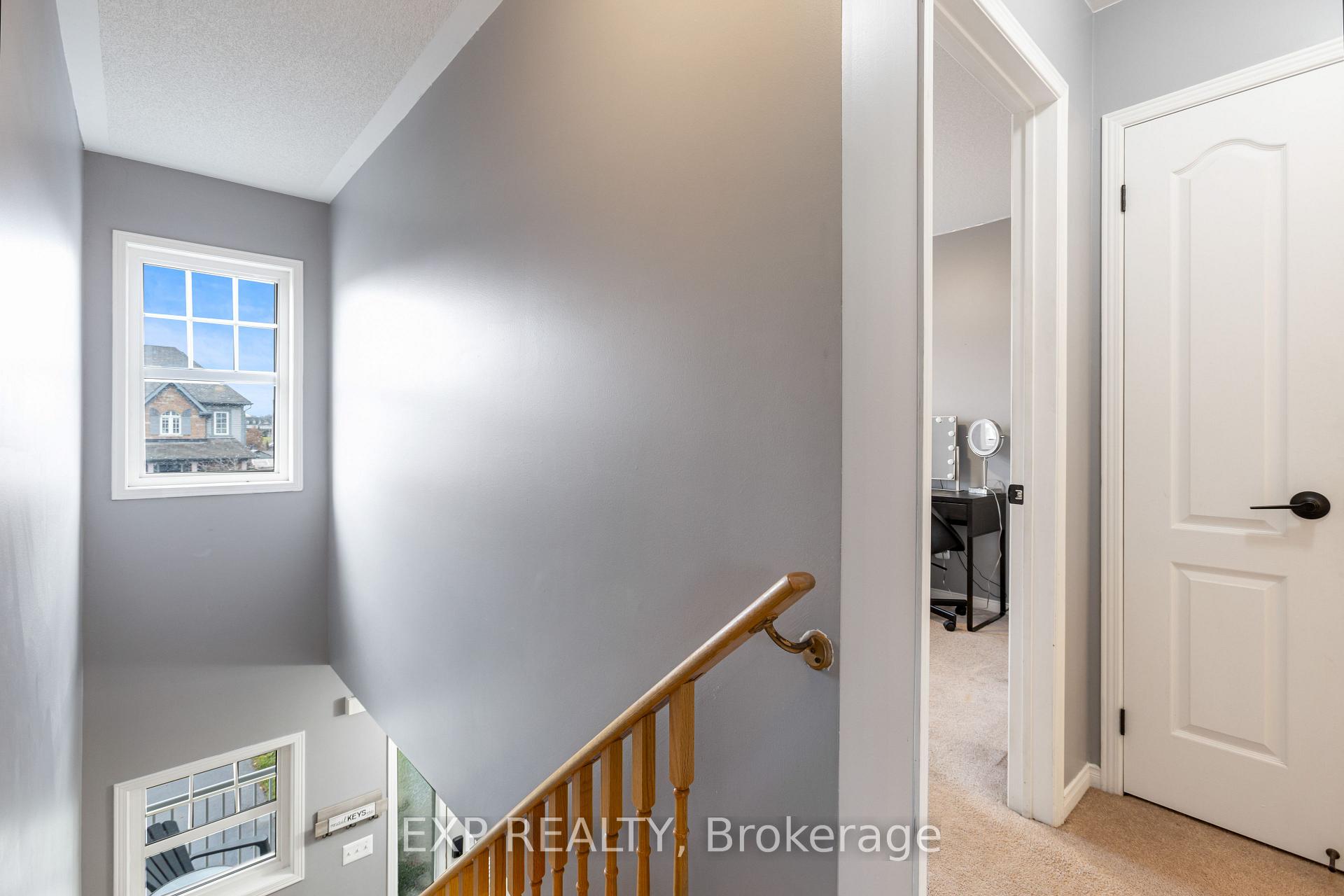 Photo 16 of 11 Robb Lane, Clarington, Bowmanville — HOMEH