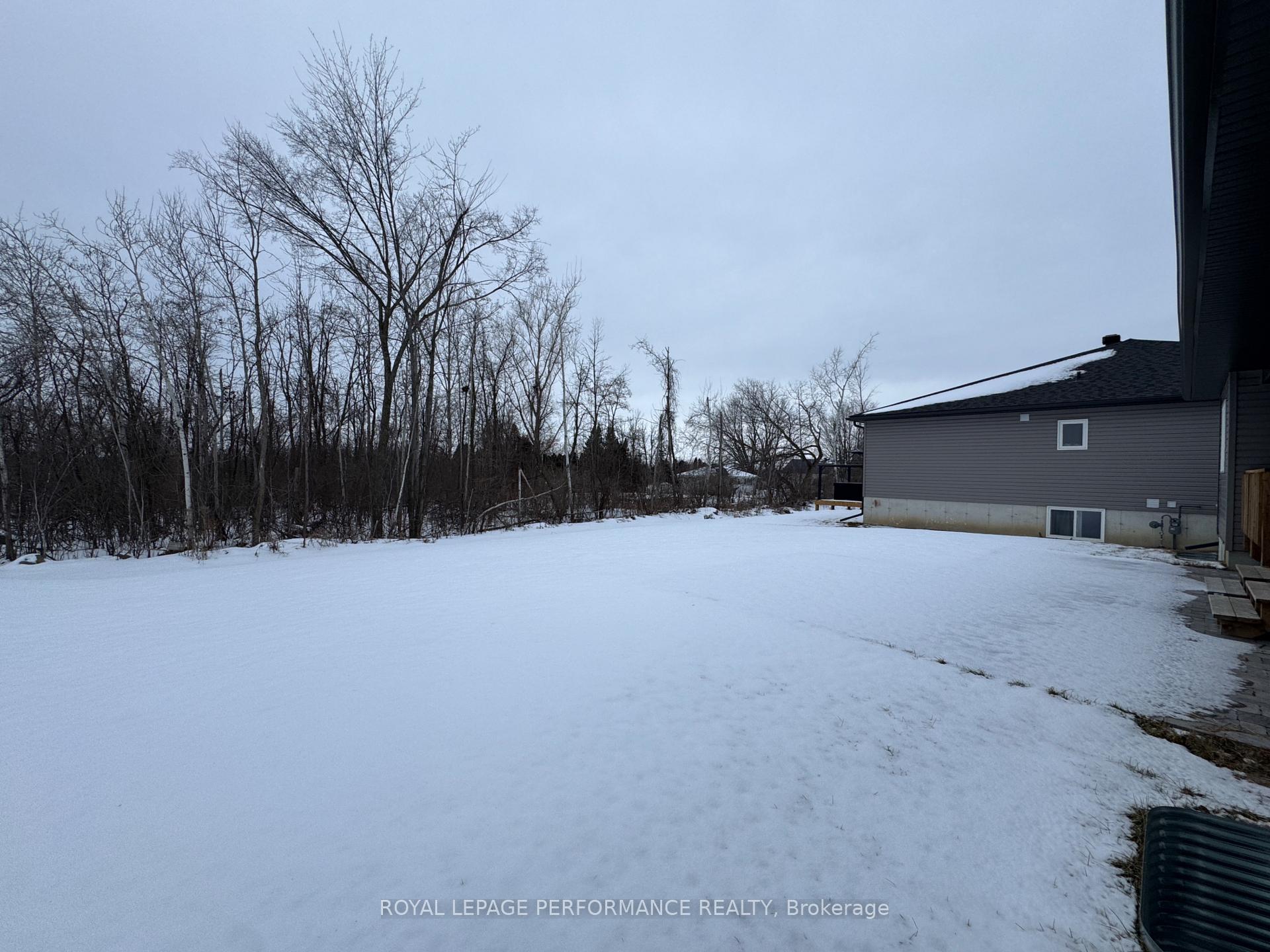 Photo 16 of 28 Portland Drive, Cornwall — HOMEH