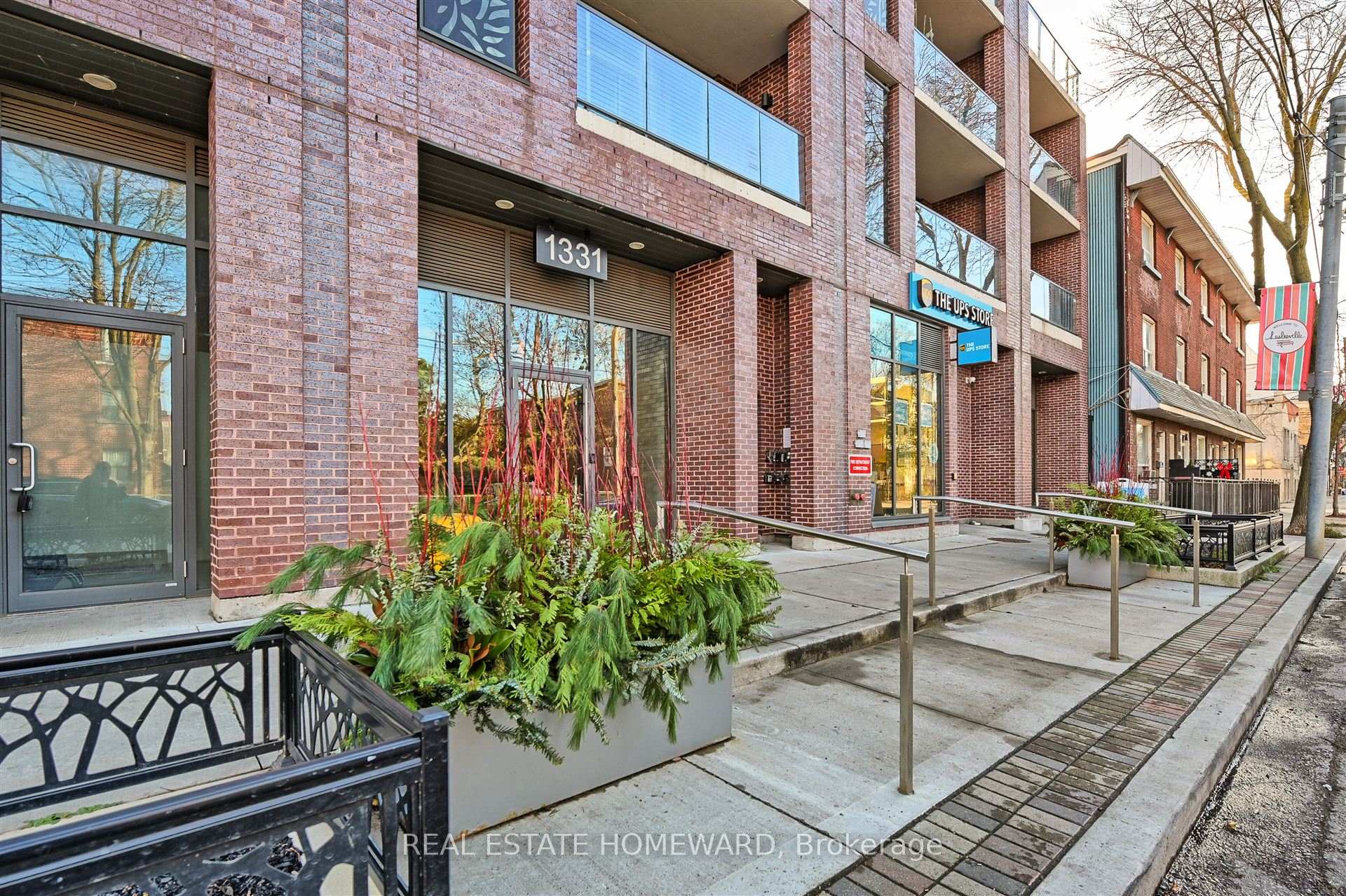Photo 2 of Unit 203, 1331 Queen Street E, Toronto, Greenwood-Coxwell — HOMEH