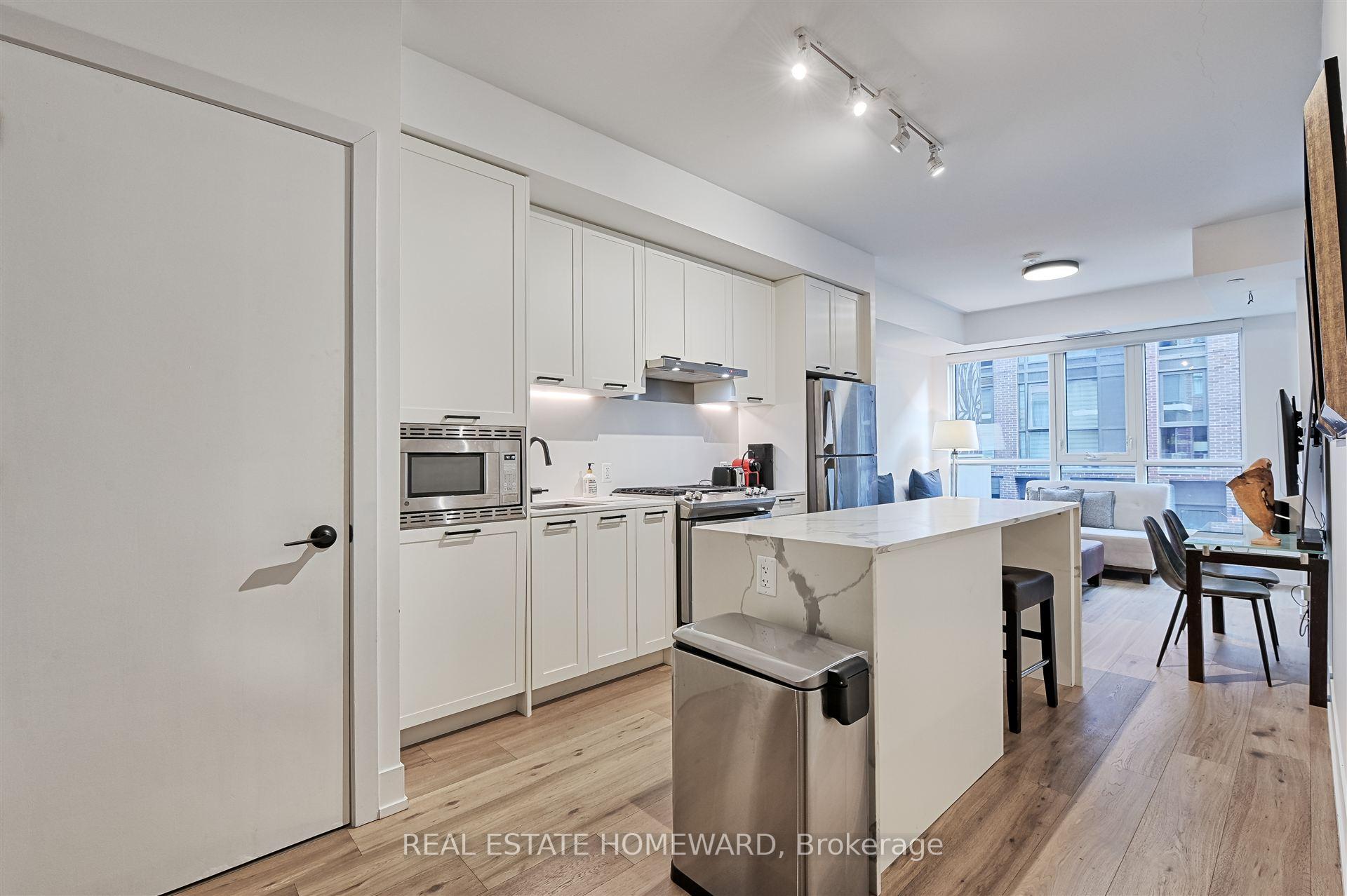 Photo 4 of Unit 203, 1331 Queen Street E, Toronto, Greenwood-Coxwell — HOMEH