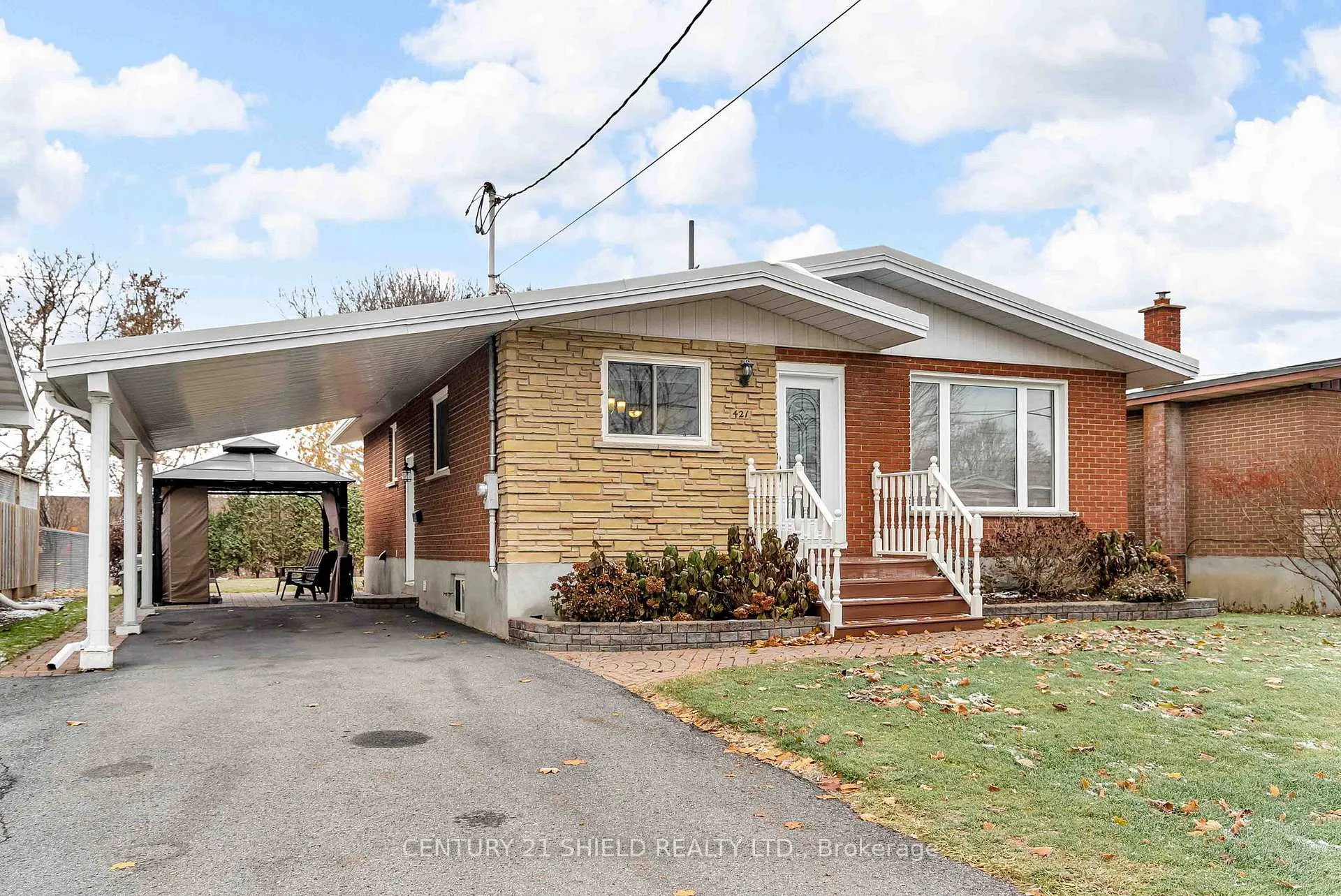 Photo 2 of 421 Danis Avenue, Cornwall — HOMEH