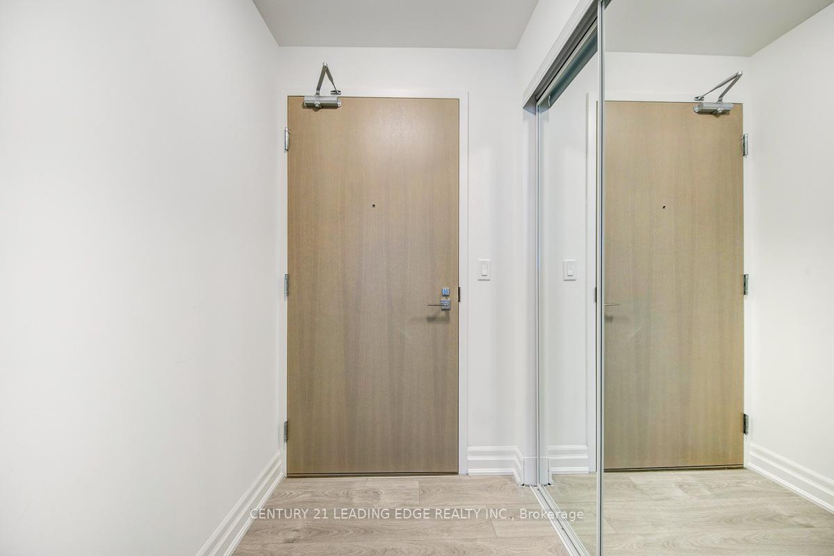 Photo 3 of Unit 801, 8 Rouge Valley Drive, Markham, Unionville — HOMEH