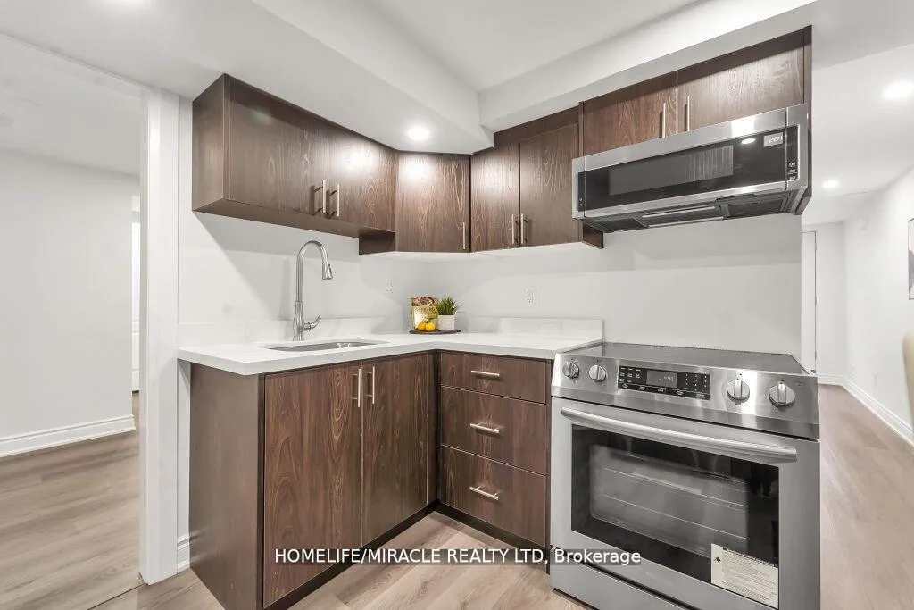 Photo 5 of Unit Bsmt, 57 Lord Simcoe Drive, Brampton, Westgate — HOMEH