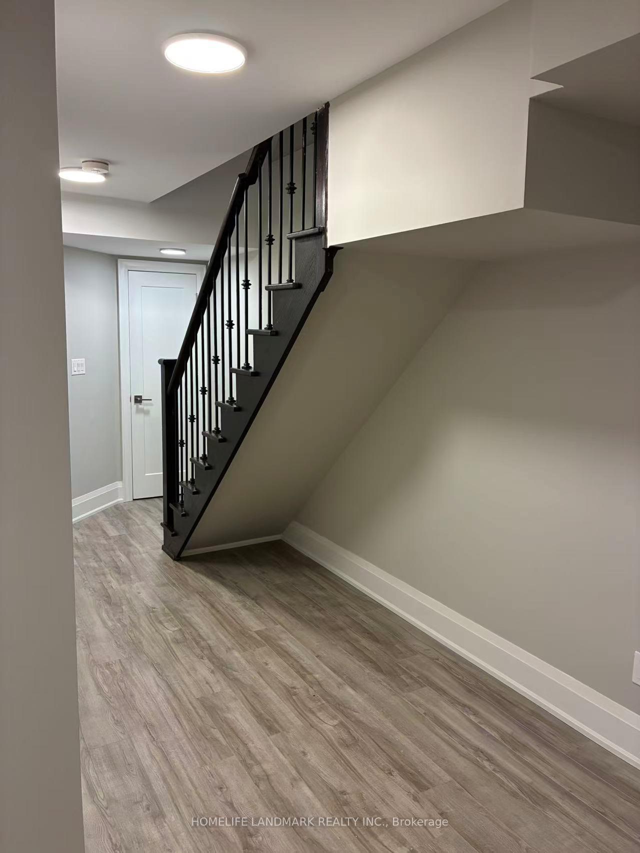 Photo 11 of 63 Feeney Lane, Markham, Commerce Valley — HOMEH