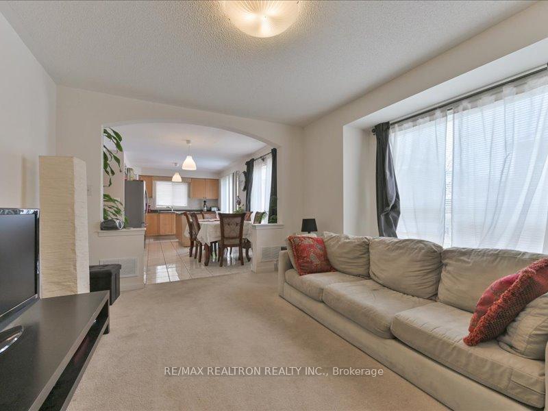 Photo 20 of 3 Misty Brook Crescent, Brampton, Fletcher's Meadow — HOMEH