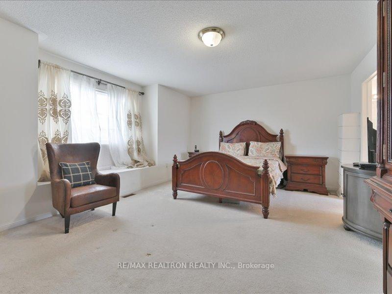 Photo 26 of 3 Misty Brook Crescent, Brampton, Fletcher's Meadow — HOMEH