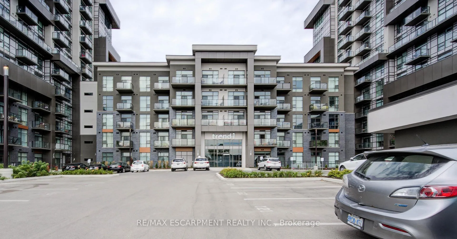 Photo 7 of Unit 521, 450 Dundas Street E, Hamilton, Waterdown — HOMEH