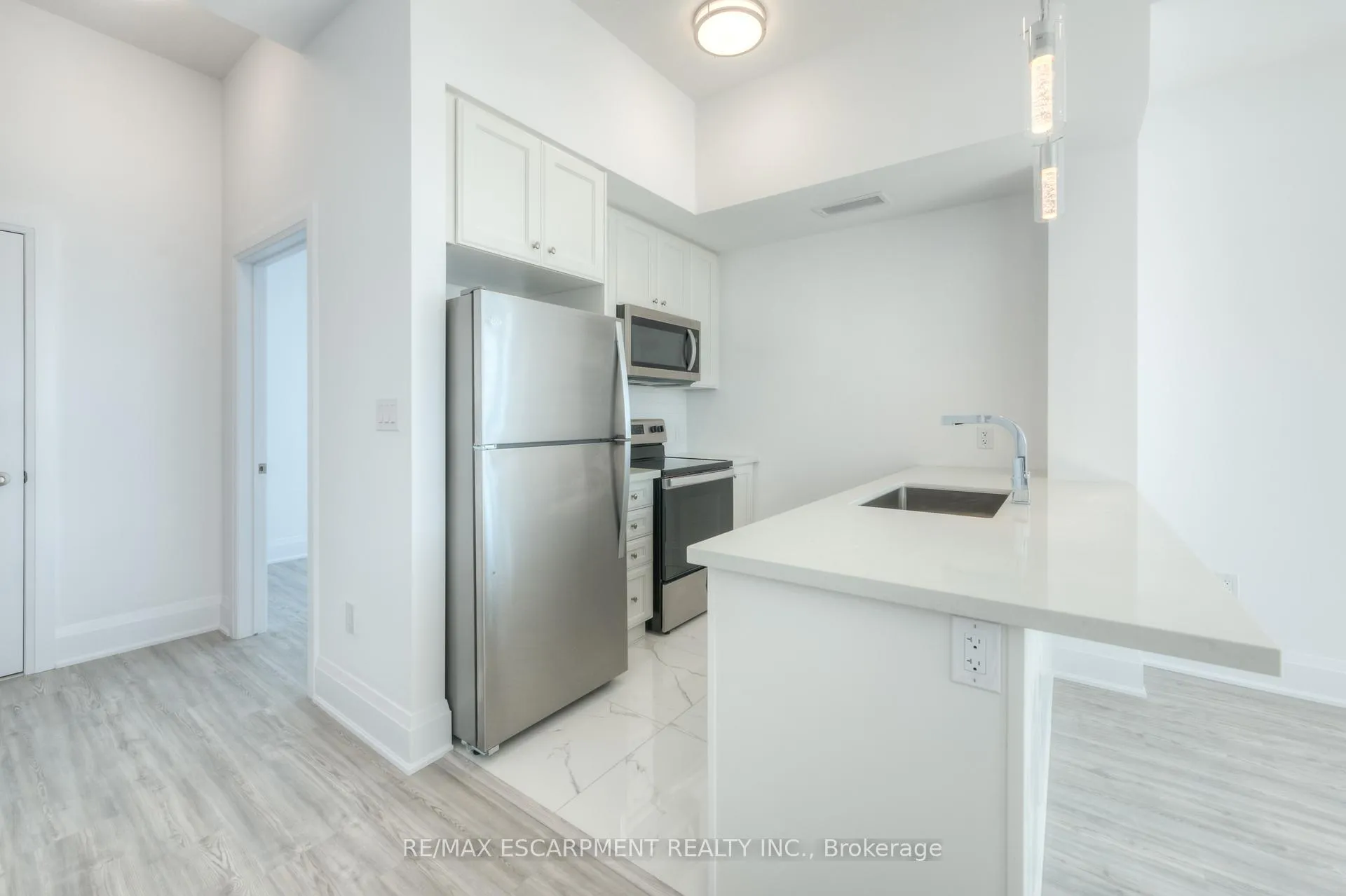 Photo 12 of Unit 521, 450 Dundas Street E, Hamilton, Waterdown — HOMEH