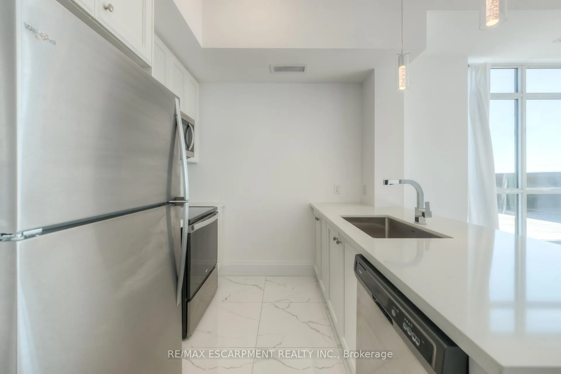 Photo 13 of Unit 521, 450 Dundas Street E, Hamilton, Waterdown — HOMEH