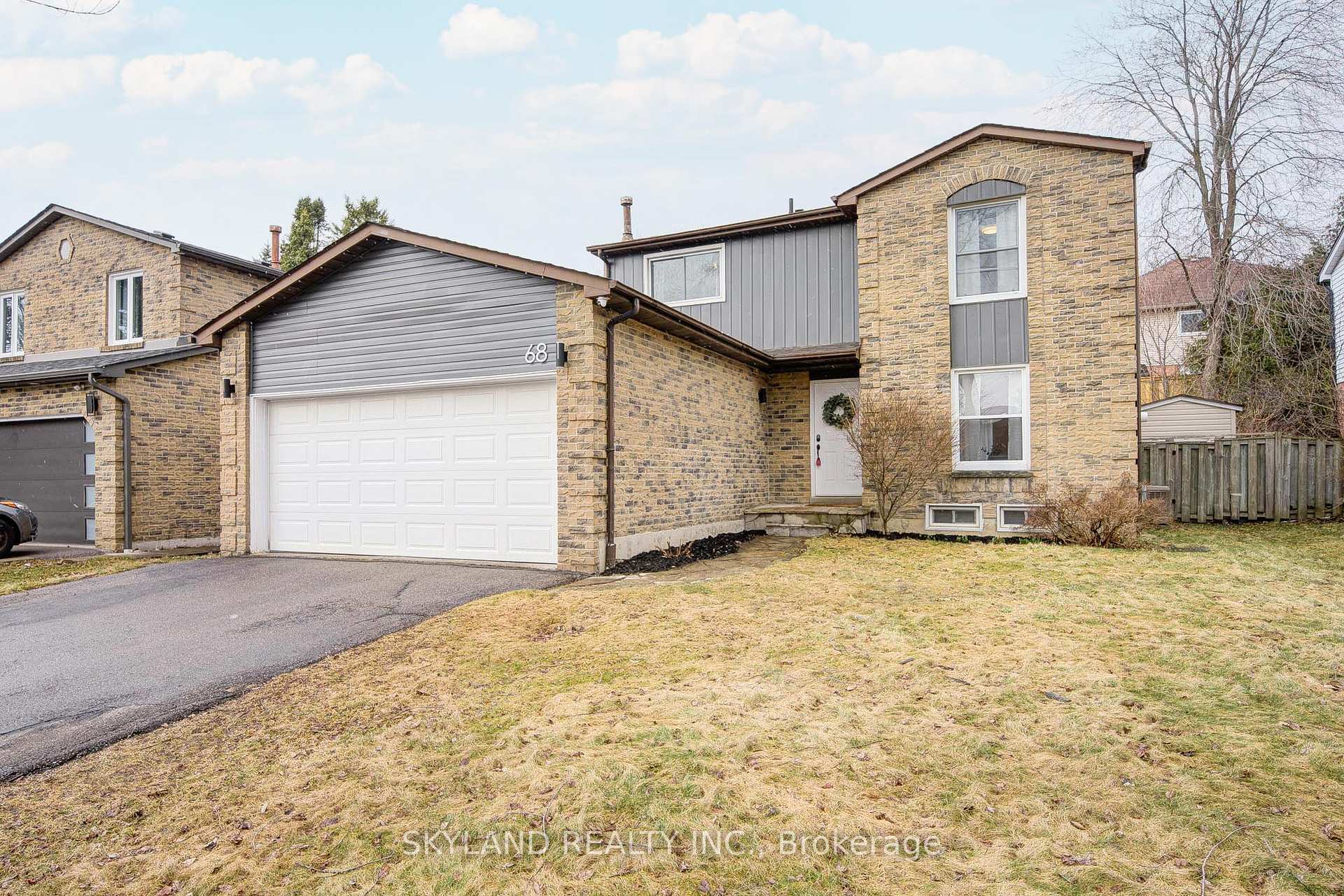 Photo 1 of 68 Batson Drive, Aurora, Aurora Village — HOMEH