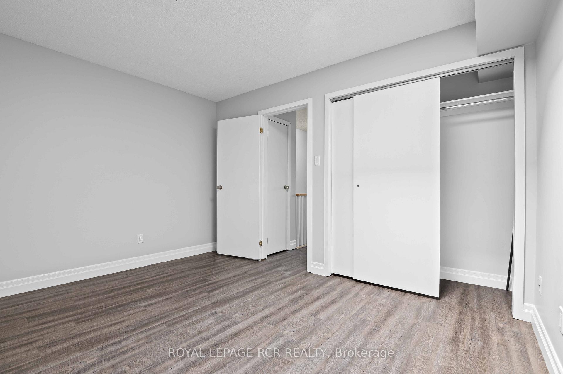 Photo 31 of Unit 4, 56 Queen Street N, Caledon, Bolton North — HOMEH