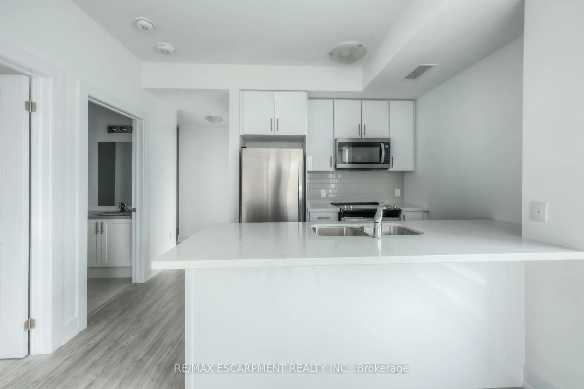 Photo 14 of Unit 909, 450 Dundas Street E, Hamilton, Waterdown — HOMEH