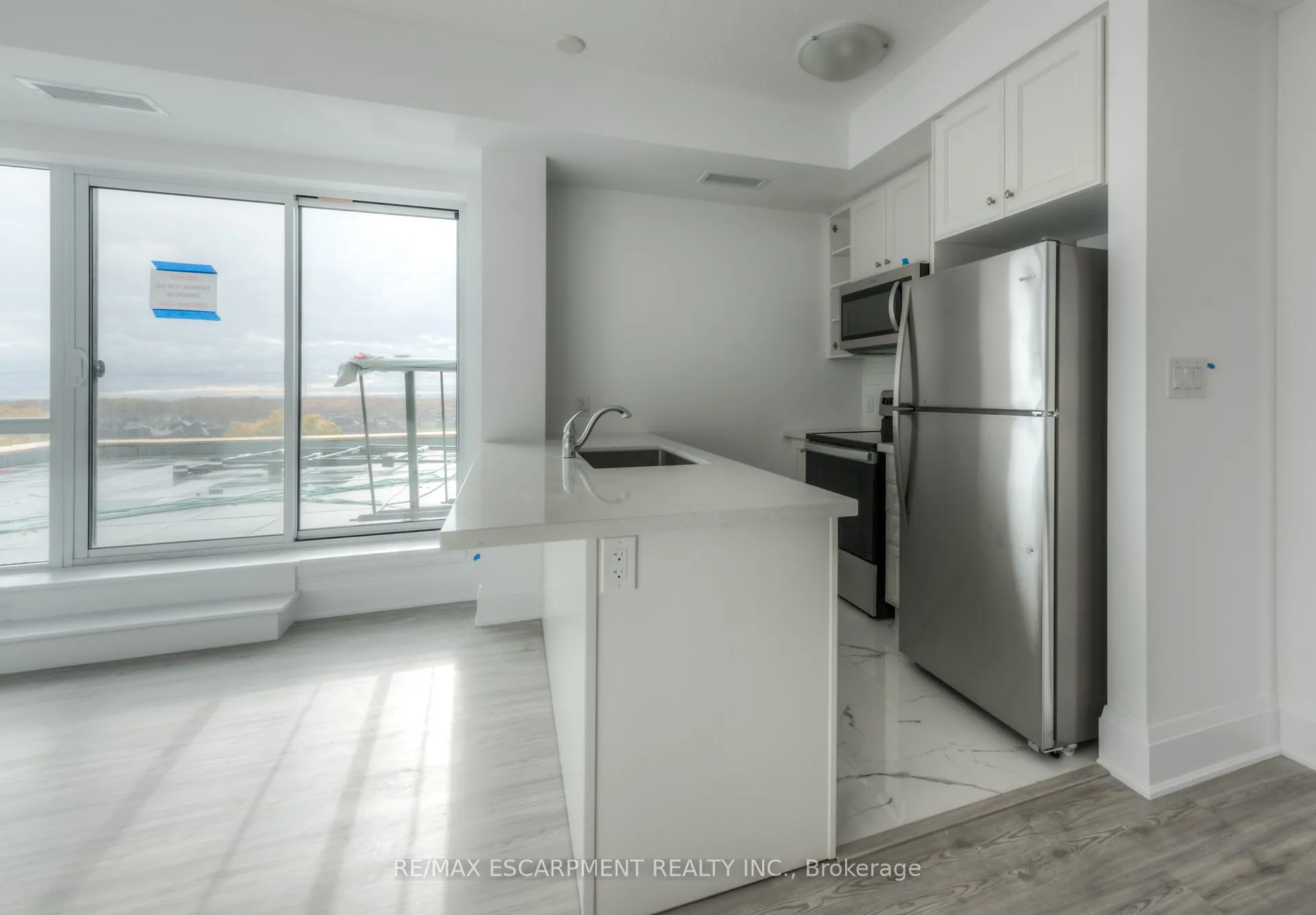 Photo 18 of Unit 909, 450 Dundas Street E, Hamilton, Waterdown — HOMEH