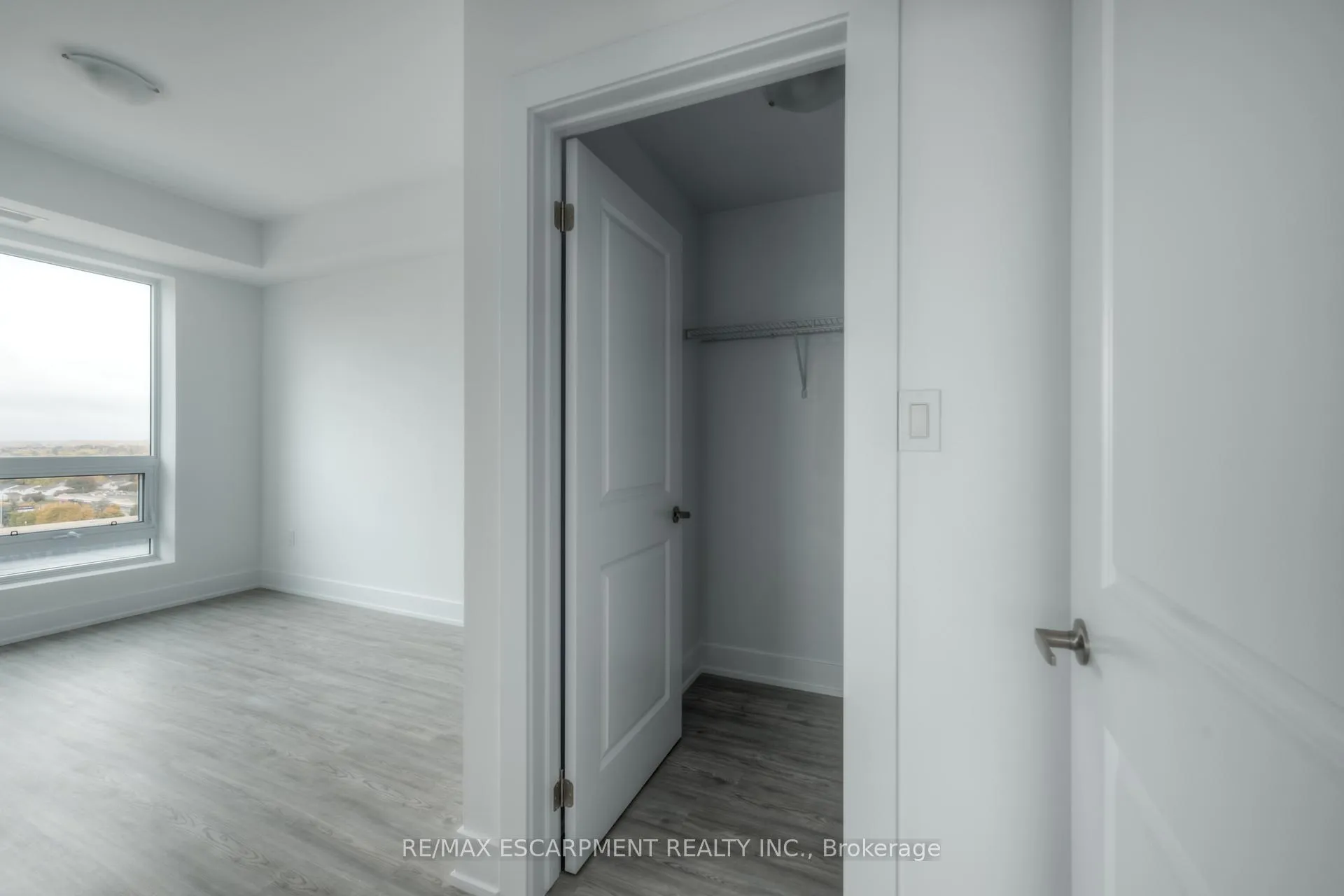 Photo 22 of Unit 909, 450 Dundas Street E, Hamilton, Waterdown — HOMEH