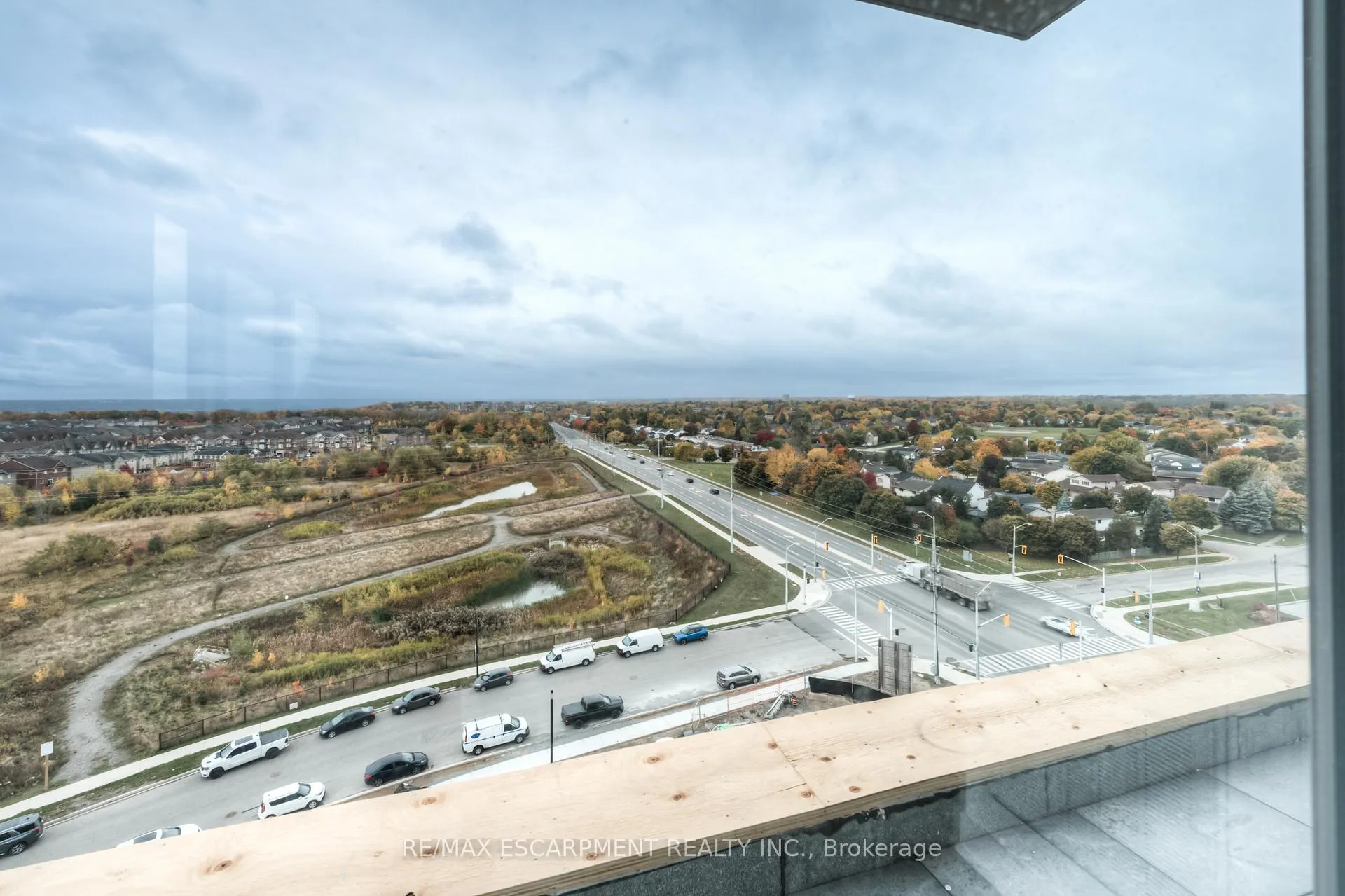 Photo 26 of Unit 909, 450 Dundas Street E, Hamilton, Waterdown — HOMEH