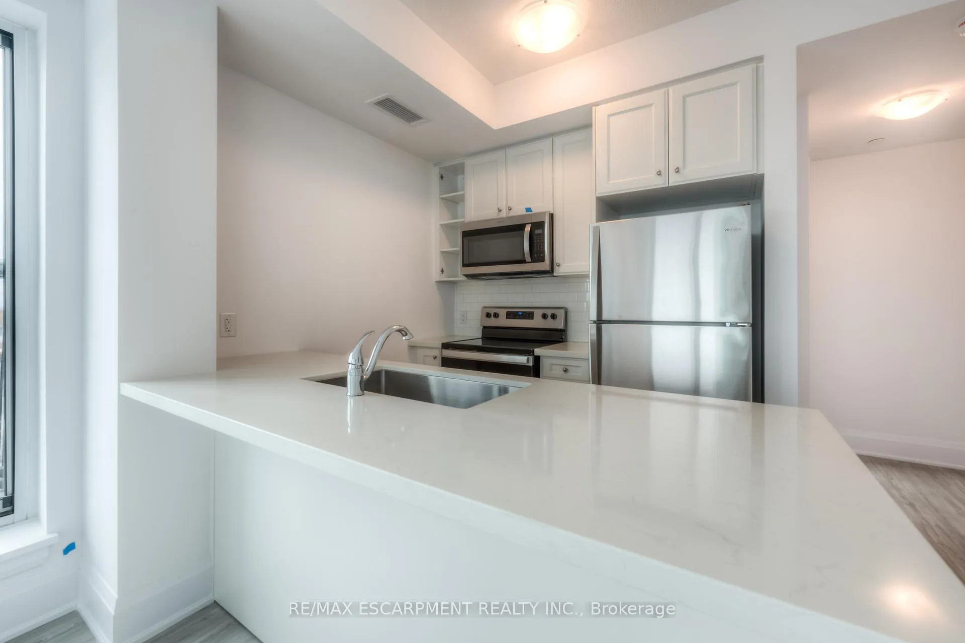 Photo 34 of Unit 909, 450 Dundas Street E, Hamilton, Waterdown — HOMEH