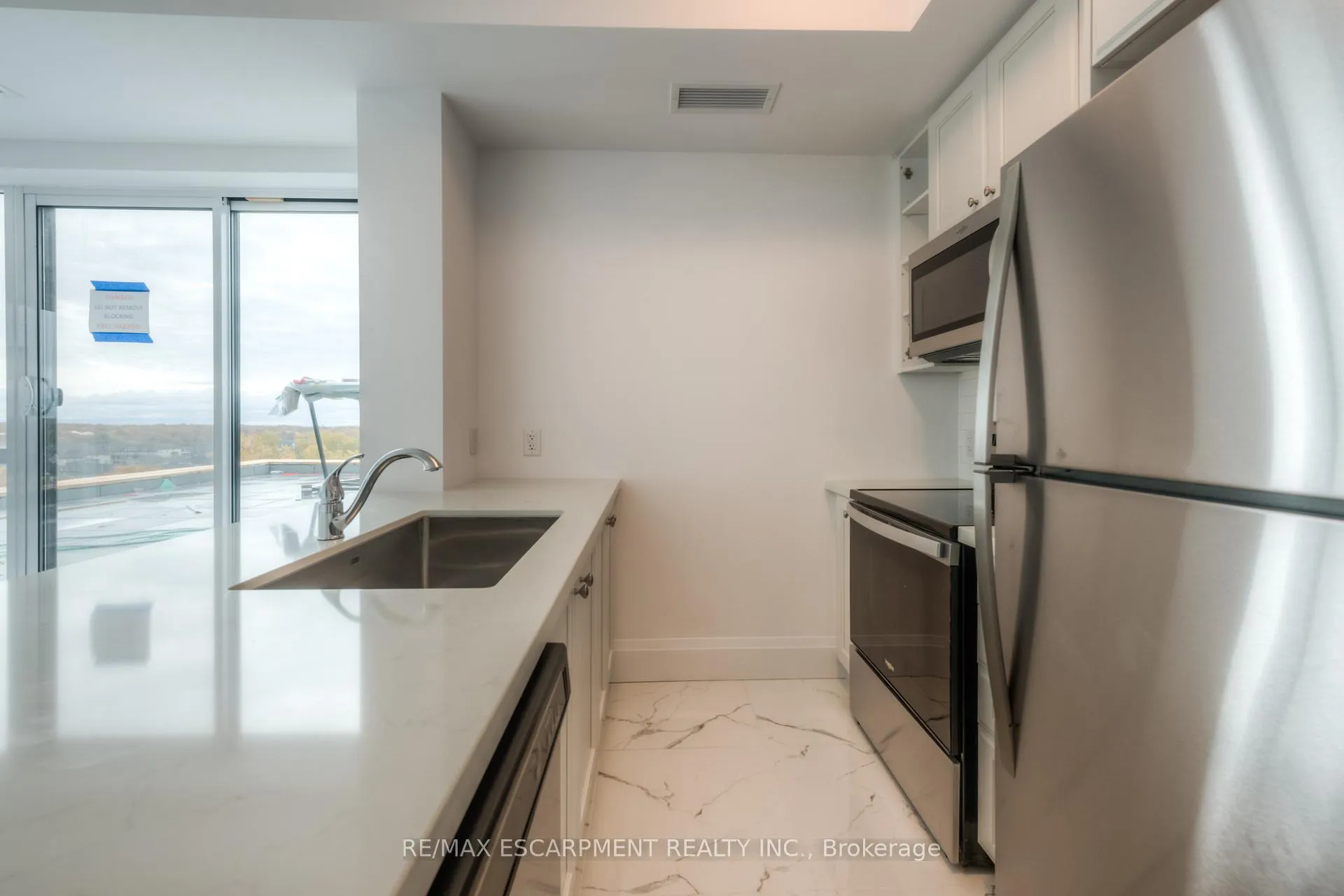 Photo 35 of Unit 909, 450 Dundas Street E, Hamilton, Waterdown — HOMEH