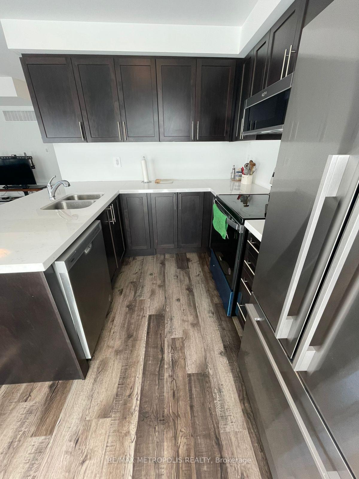 Photo 4 of Unit 23, 55 Romilly Avenue, Brampton, Northwest Brampton — HOMEH