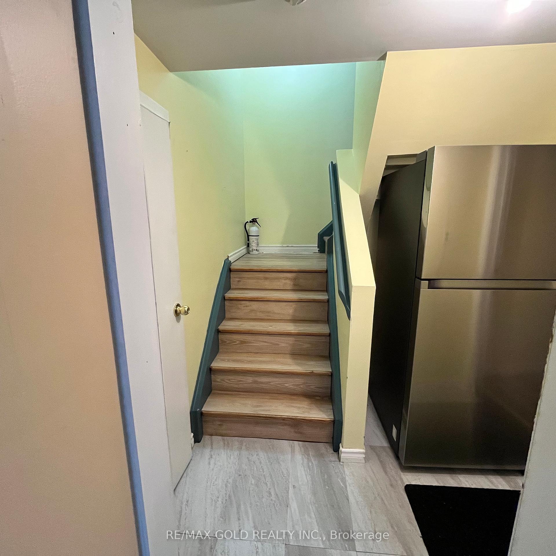 Photo 7 of Unit Basemnt, 68 Fleetwood Crescent, Brampton, Southgate — HOMEH