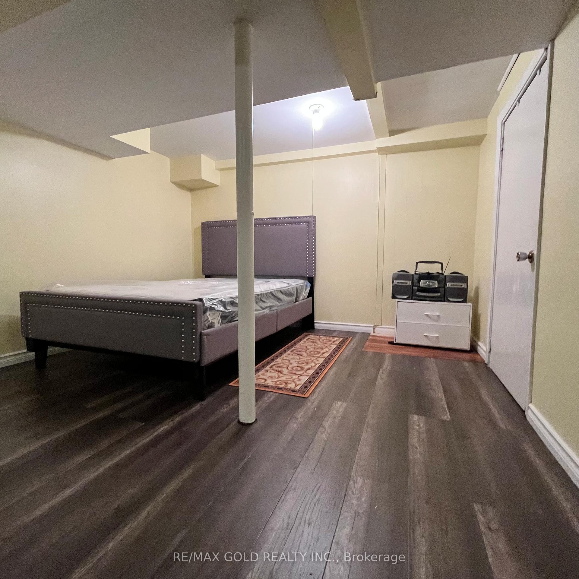 Photo 8 of Unit Basemnt, 68 Fleetwood Crescent, Brampton, Southgate — HOMEH