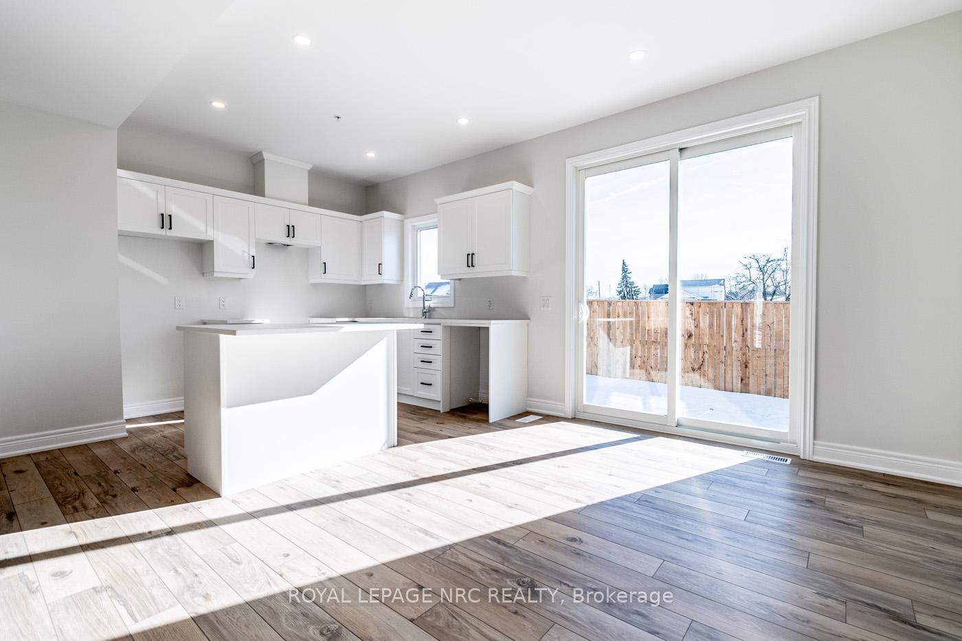 Photo 13 of Unit 22, 121A Moffatt Street, St. Catharines, Oakdale — HOMEH