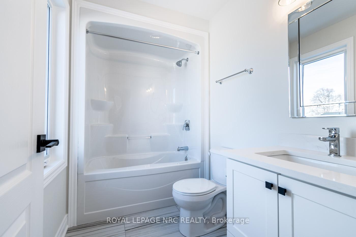 Photo 18 of Unit 22, 121A Moffatt Street, St. Catharines, Oakdale — HOMEH