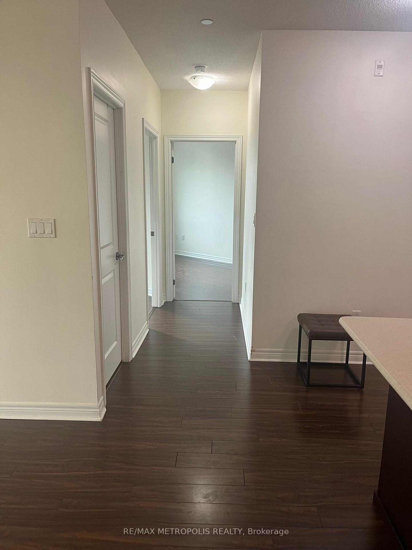 Photo 6 of Unit 304, 7400 Markham Road, Markham, Middlefield — HOMEH