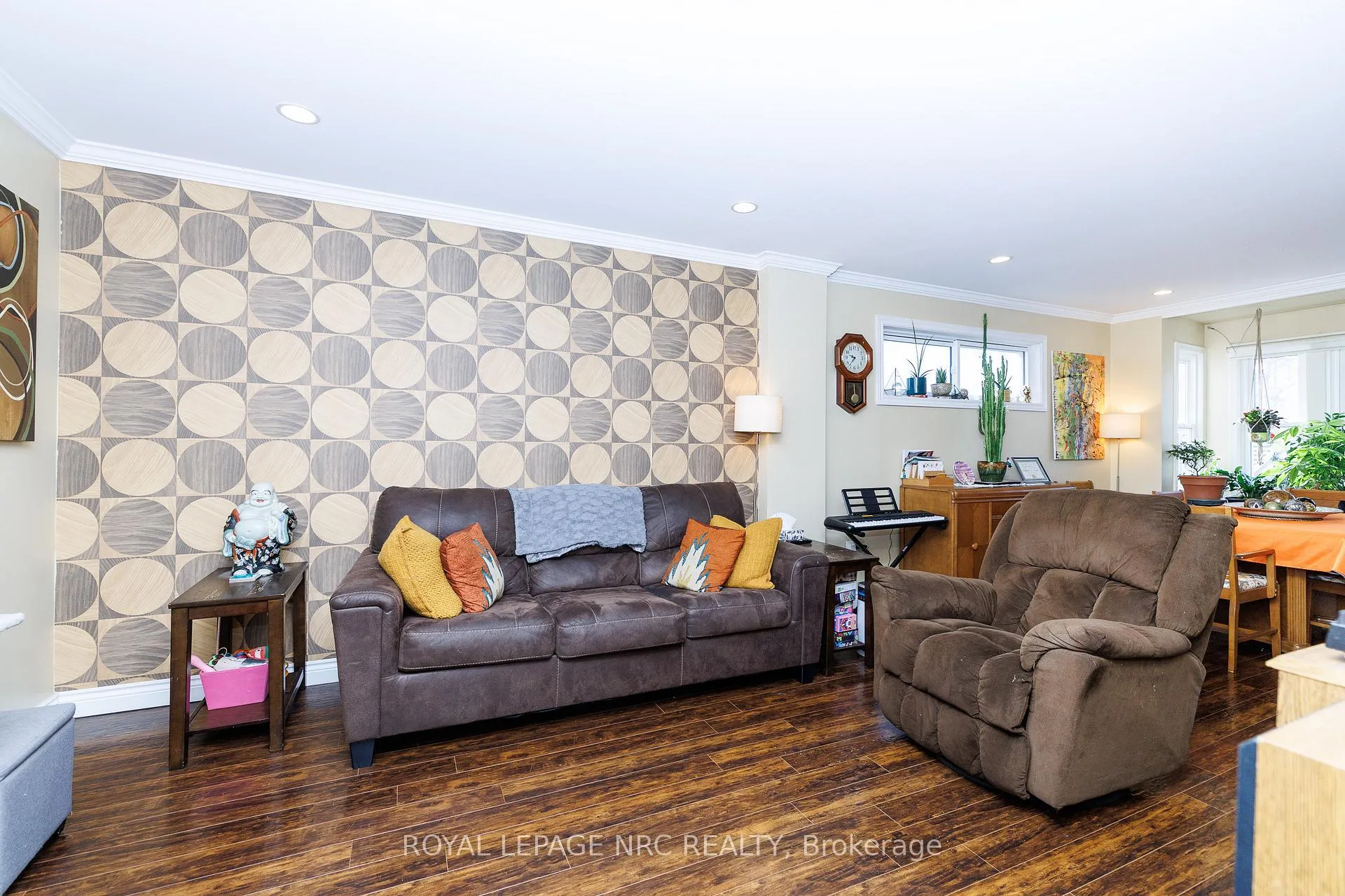 Photo 6 of 78 Russell Avenue, St. Catharines, Downtown — HOMEH