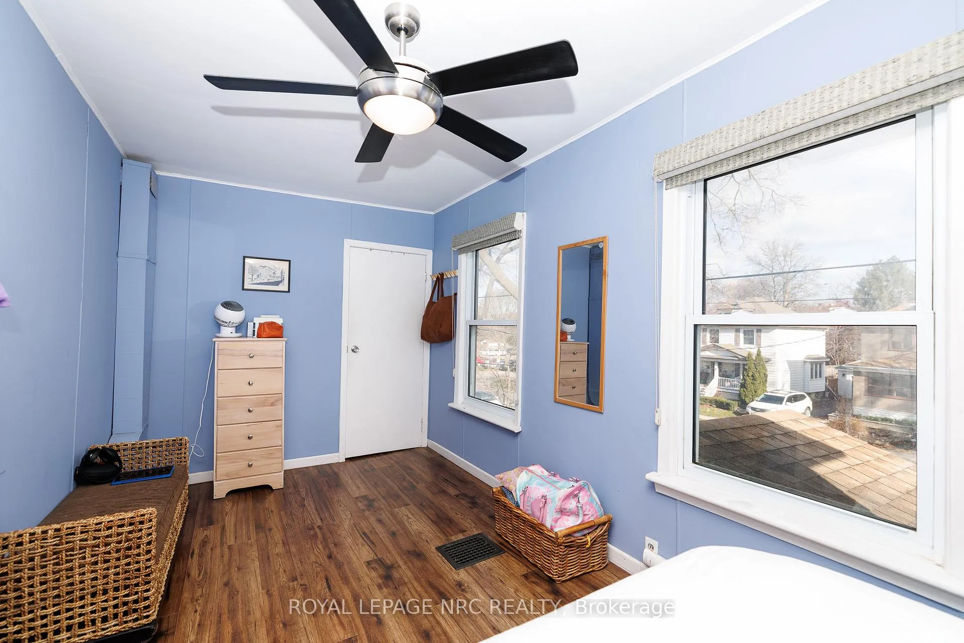 Photo 15 of 78 Russell Avenue, St. Catharines, Downtown — HOMEH