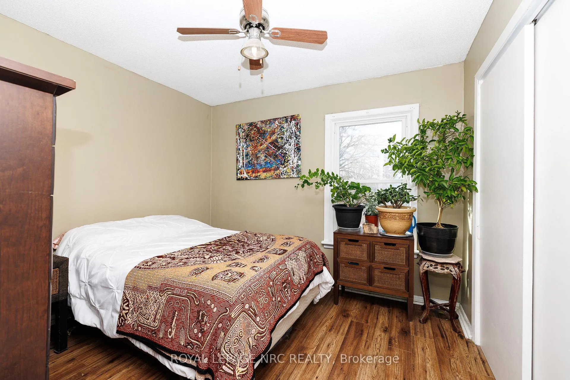 Photo 17 of 78 Russell Avenue, St. Catharines, Downtown — HOMEH