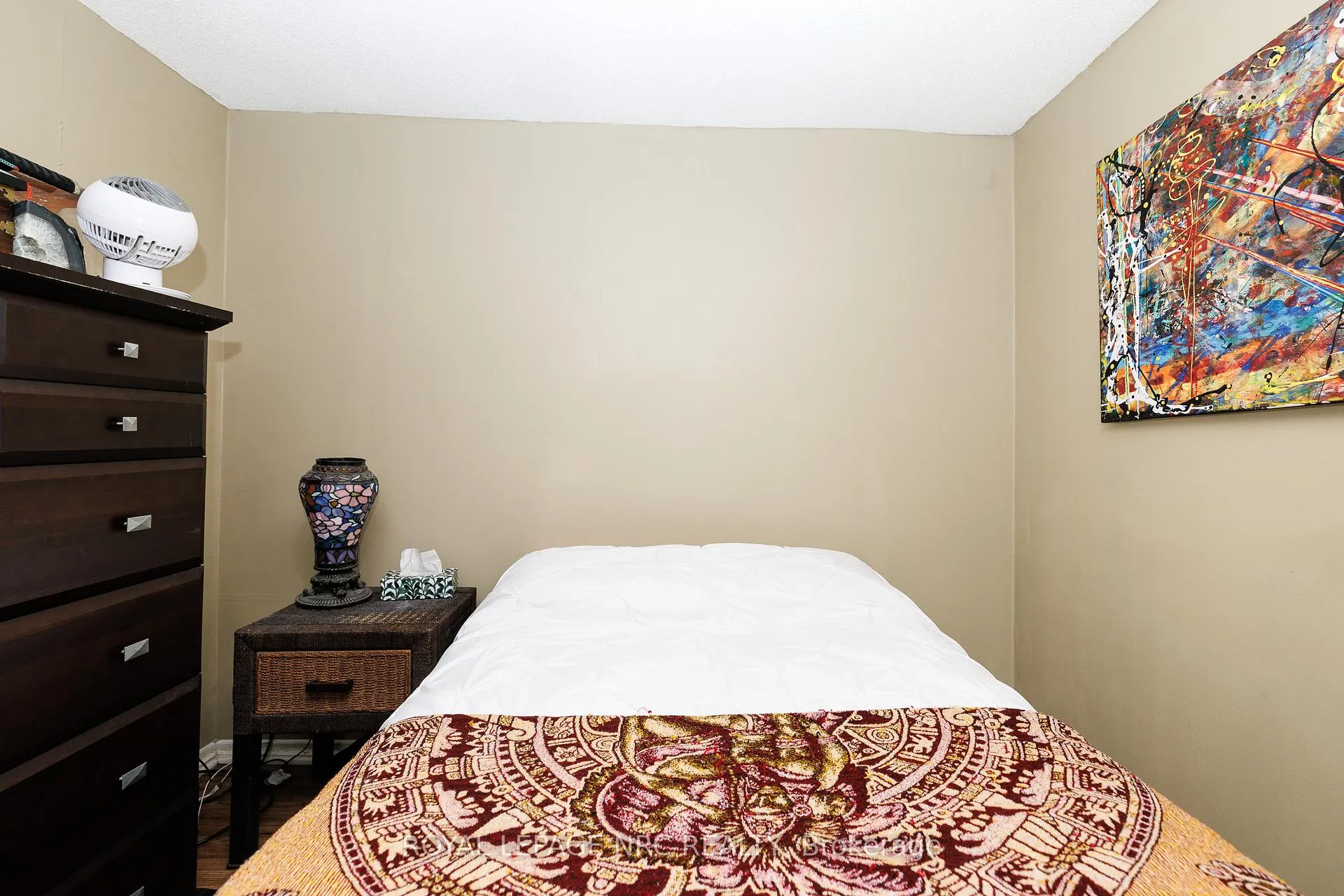 Photo 18 of 78 Russell Avenue, St. Catharines, Downtown — HOMEH