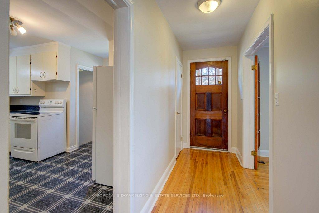 Photo 9 of 11 Porter Avenue, Belleville, Belleville Ward — HOMEH