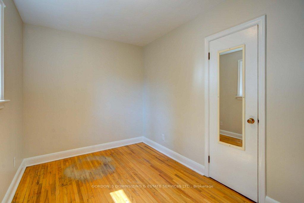 Photo 24 of 11 Porter Avenue, Belleville, Belleville Ward — HOMEH