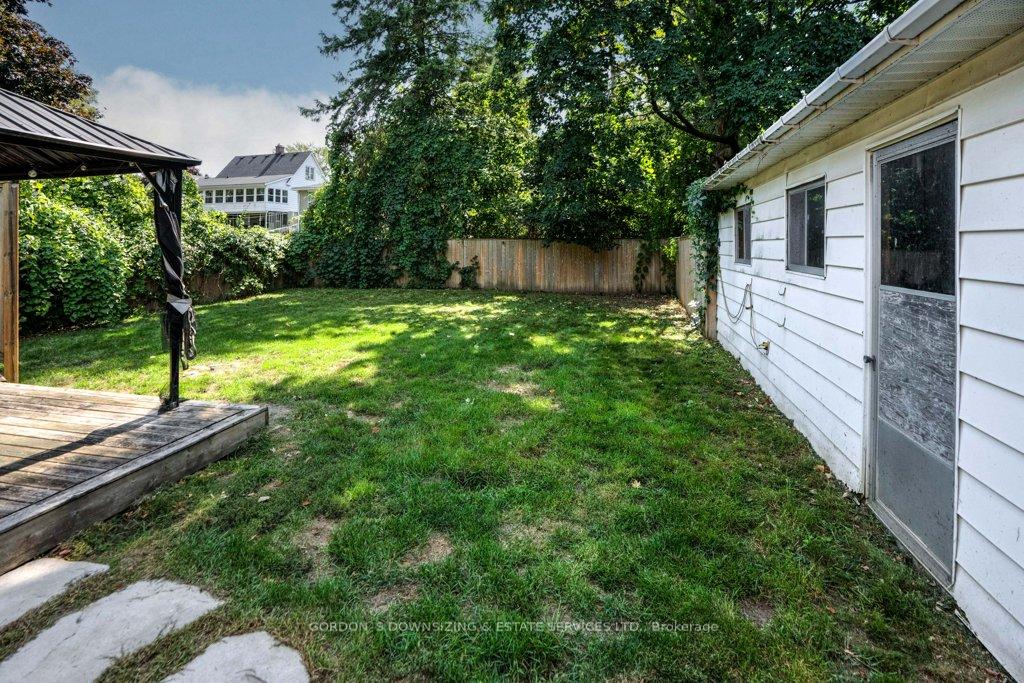 Photo 36 of 11 Porter Avenue, Belleville, Belleville Ward — HOMEH